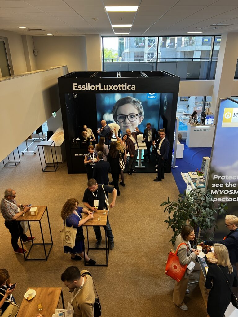 CONFERENZA EAOO essilorluxottica